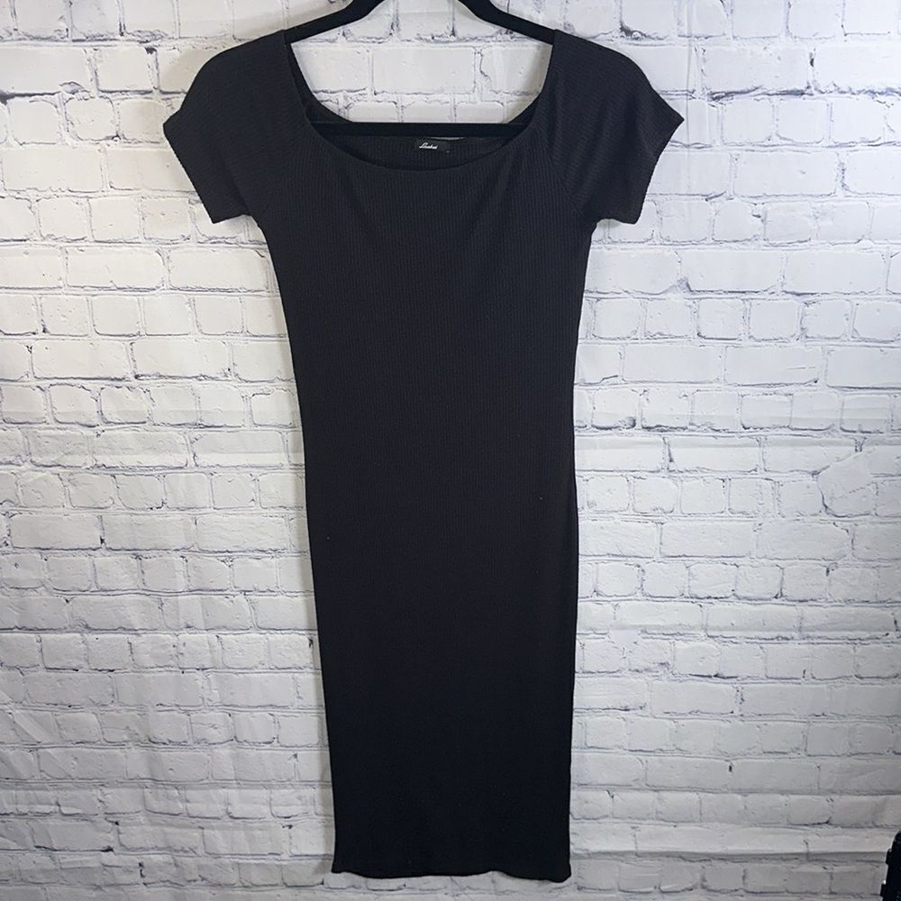 👗 Lisakai Ribbed Black Dress - Size S/M - From Revolve - Excellent Condition - Picture 2 of 4